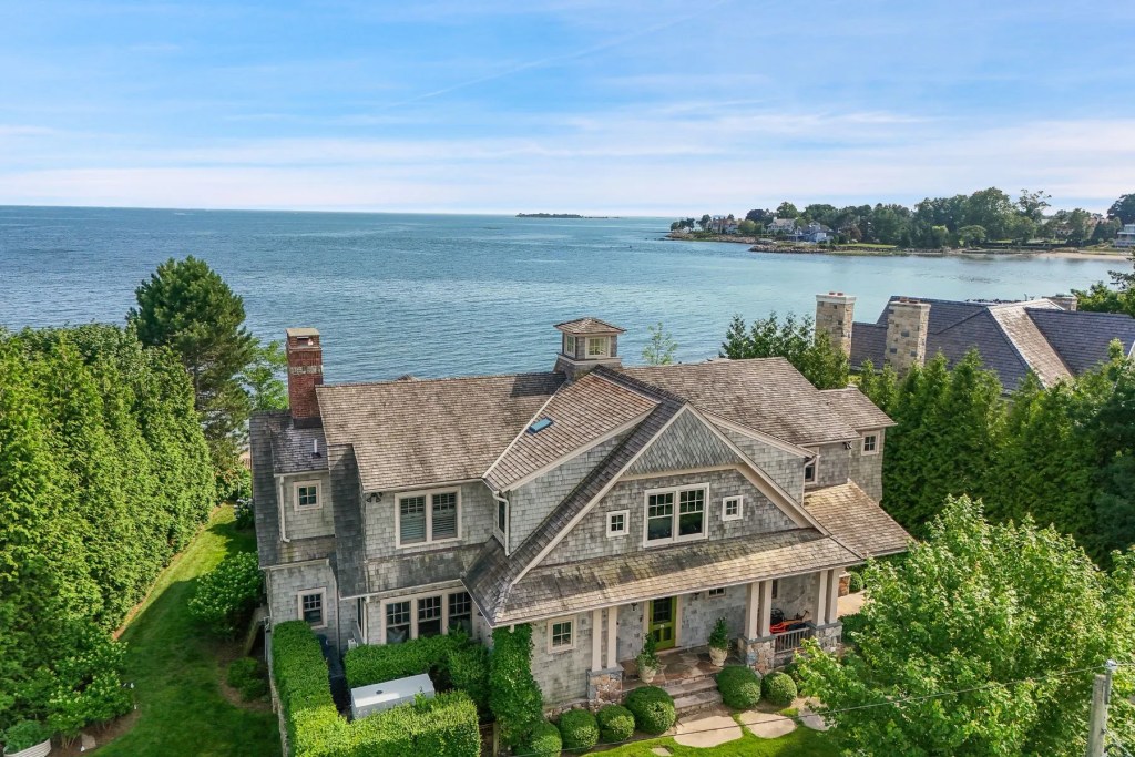 Fairfield ct coastal house cleaning
